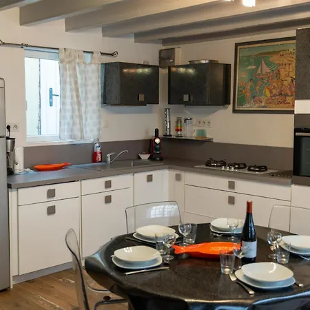 Holiday home Chez Tonton Henri, Maison De Pecheur *